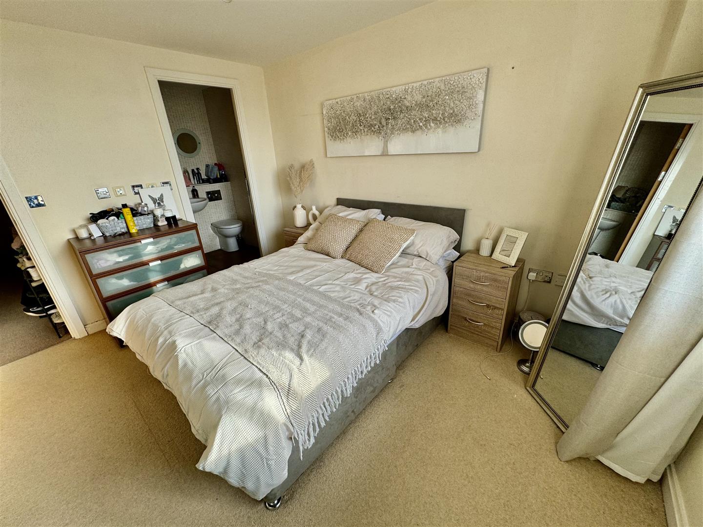 Aurora, Trawler Road, Marina, Swansea, SA1 1FY